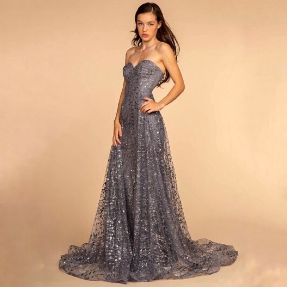 Strapless Sweetheart Neck Glitter Prom Ballgown